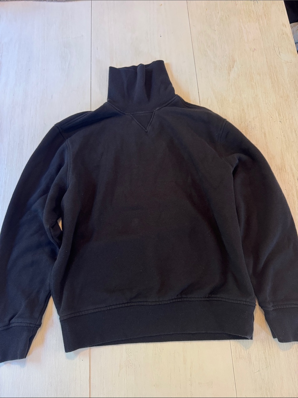 Old Navy Men's Black Turtleneck Pullover Sweater
